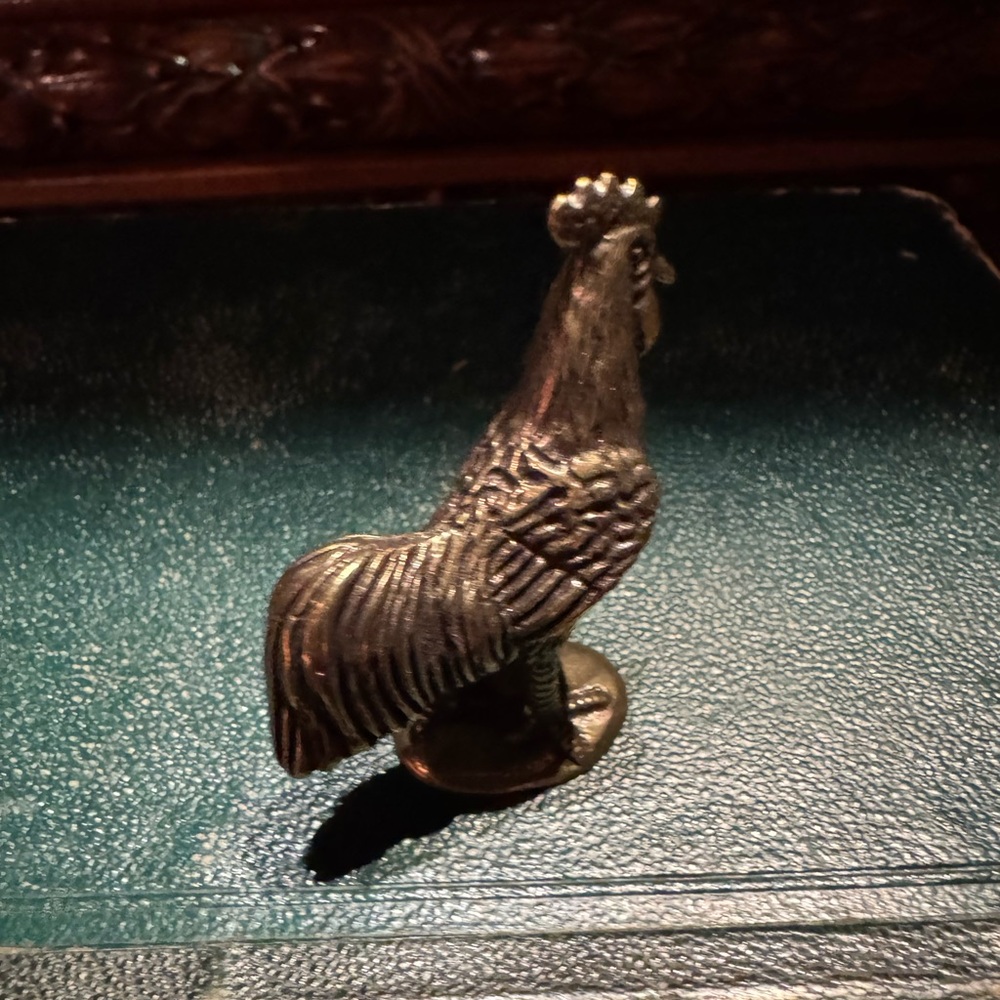 Solid Brass Standing Rooster Vintage-style Sculpture Desk Decor - Picture 6 of 12